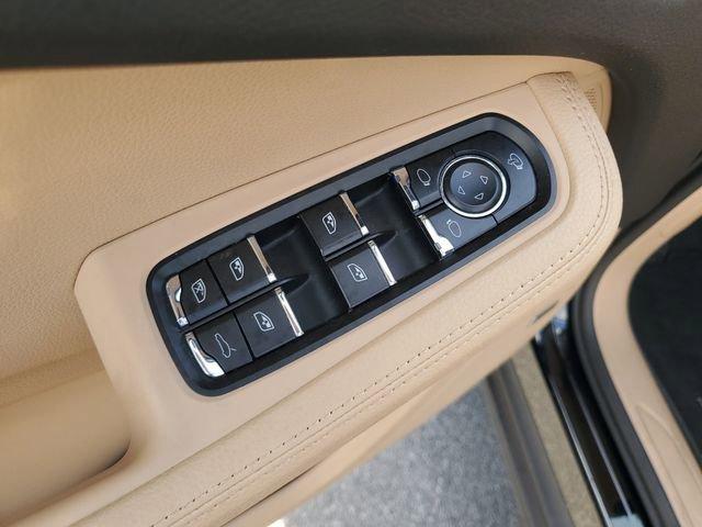 Porsche Macan 4Dr Awd - Thumbnail 10