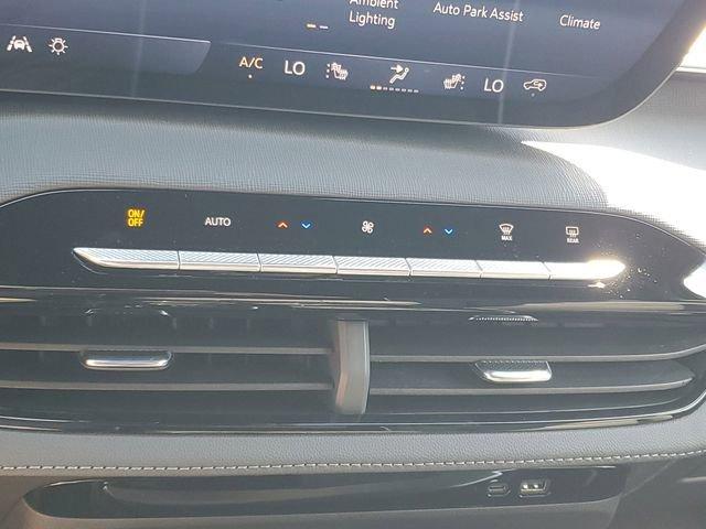 Buick Enclave Sport Touring - Thumbnail 18