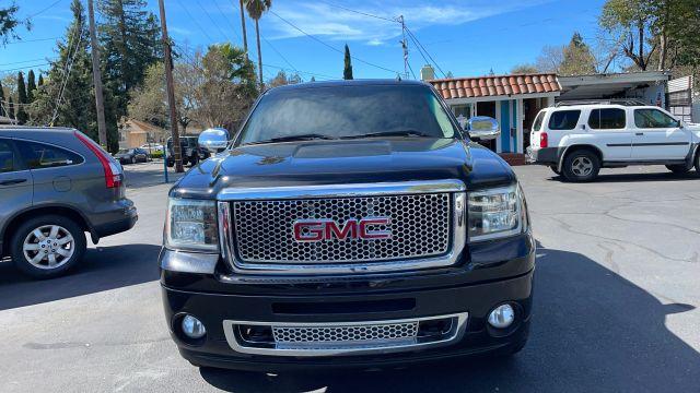 Gmc Sierra 1500 Crew Cab - View 1