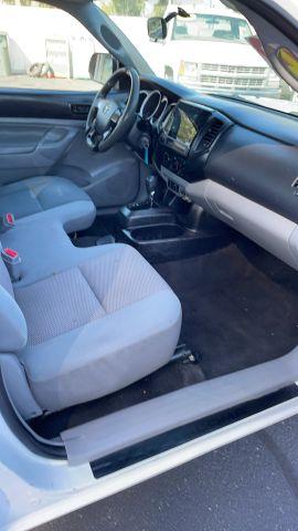 Toyota Tacoma Regular Cab - Thumbnail 6