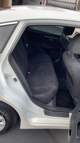Nissan Altima - Thumbnail 6