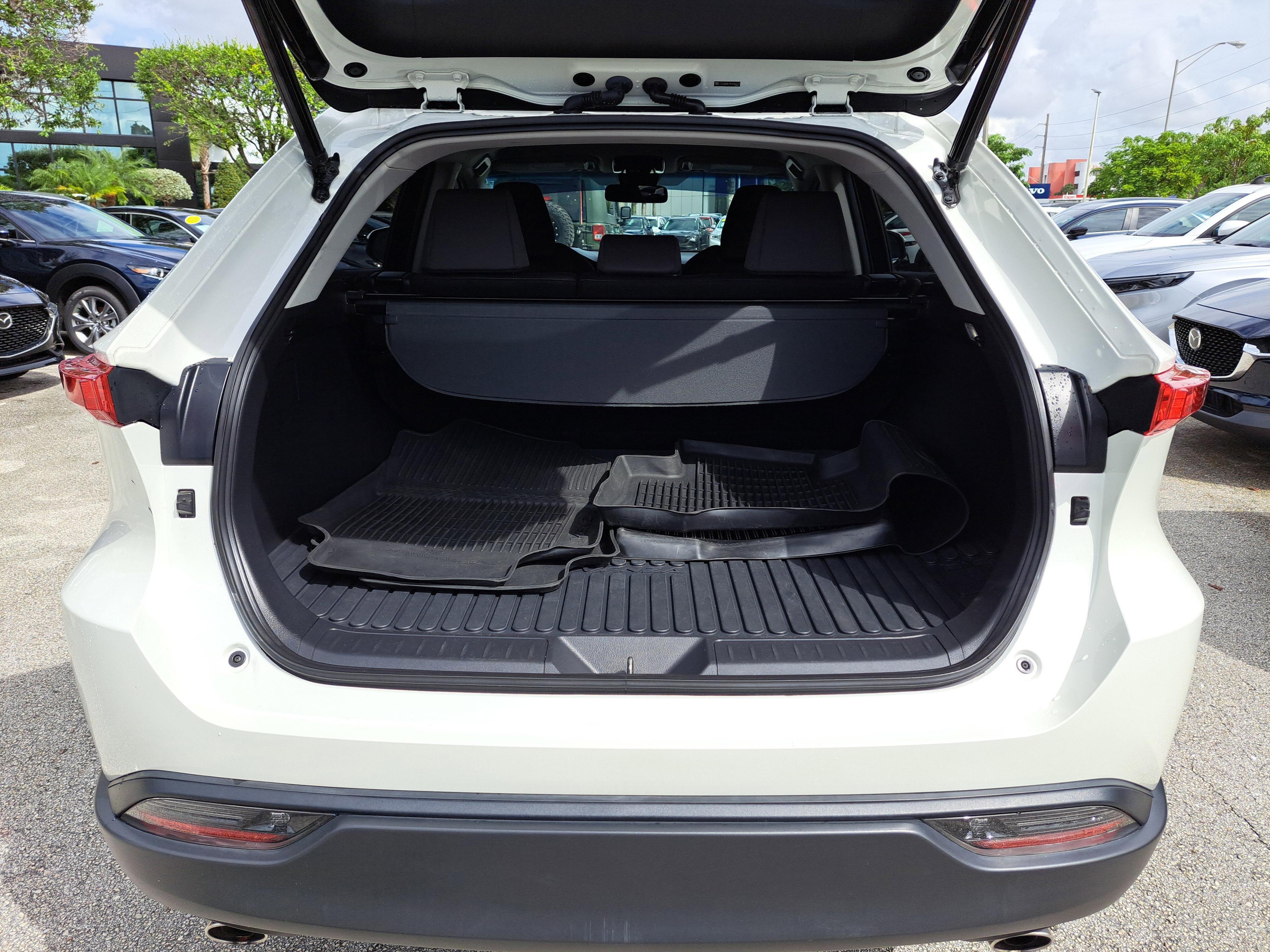 Toyota Venza Le - Thumbnail 6