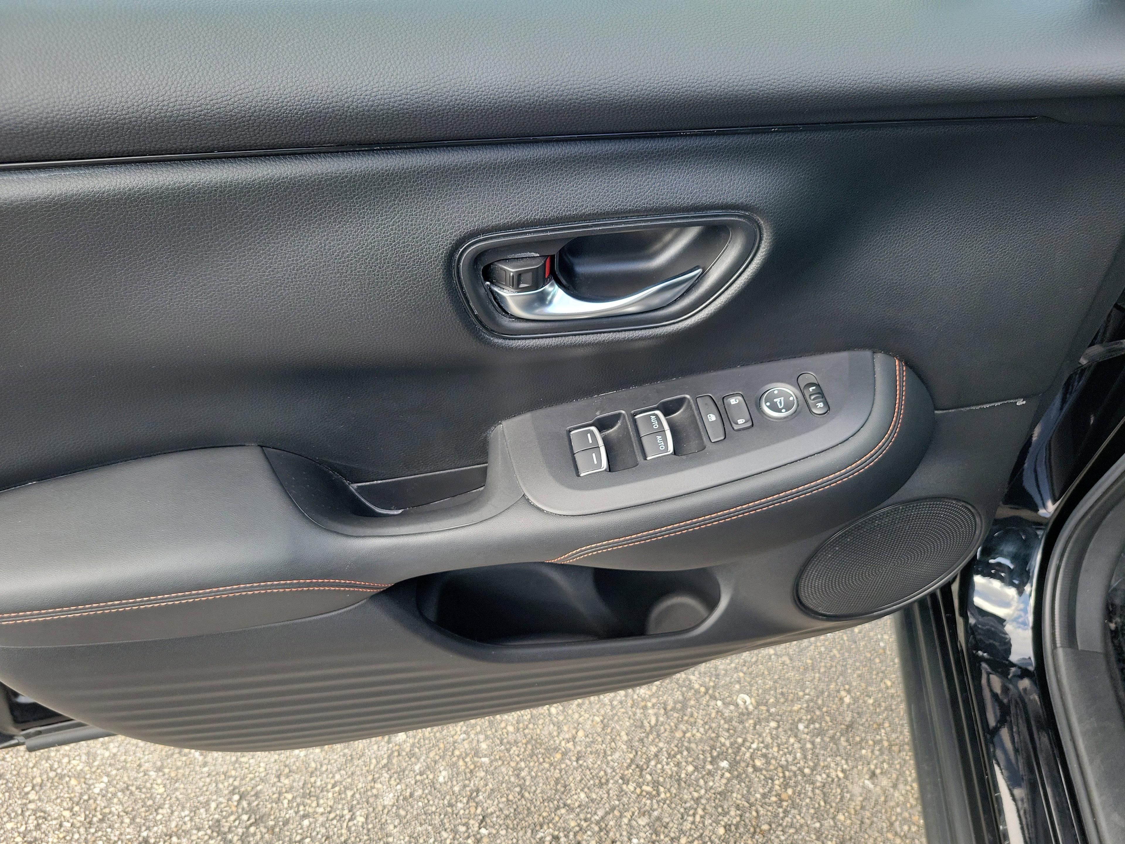 Honda Hr-V Sport - Thumbnail 11