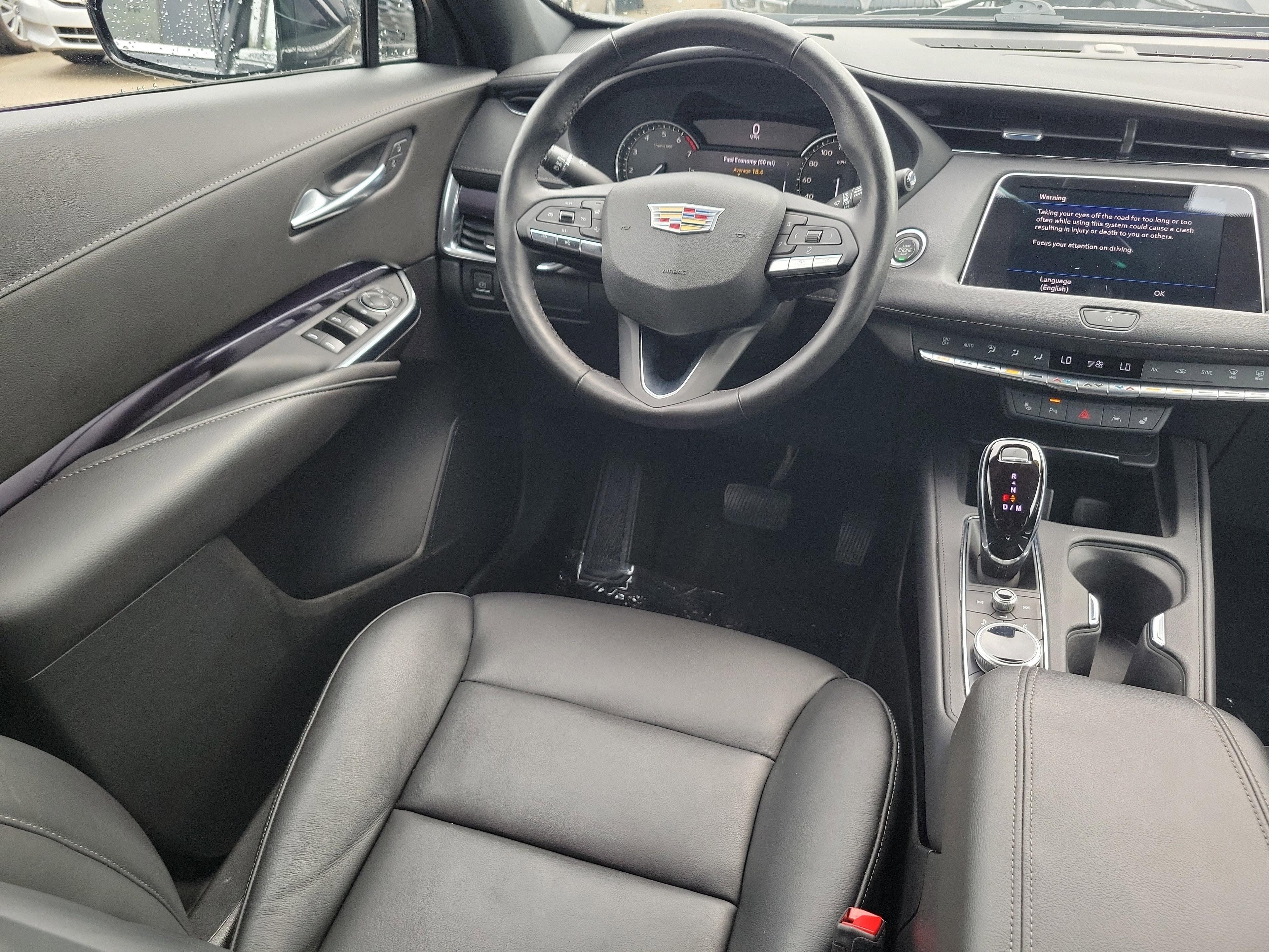 Cadillac Xt4 Luxury - Thumbnail 10