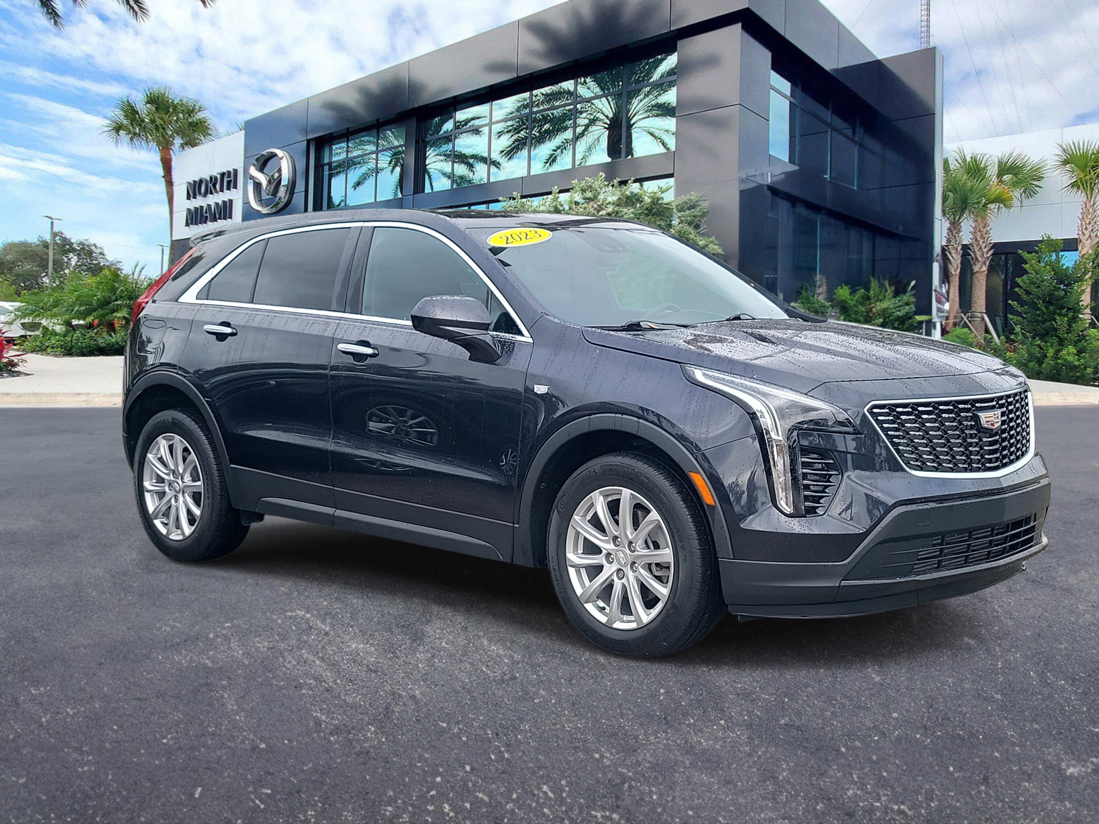 Cadillac Xt4 Luxury - Thumbnail 4