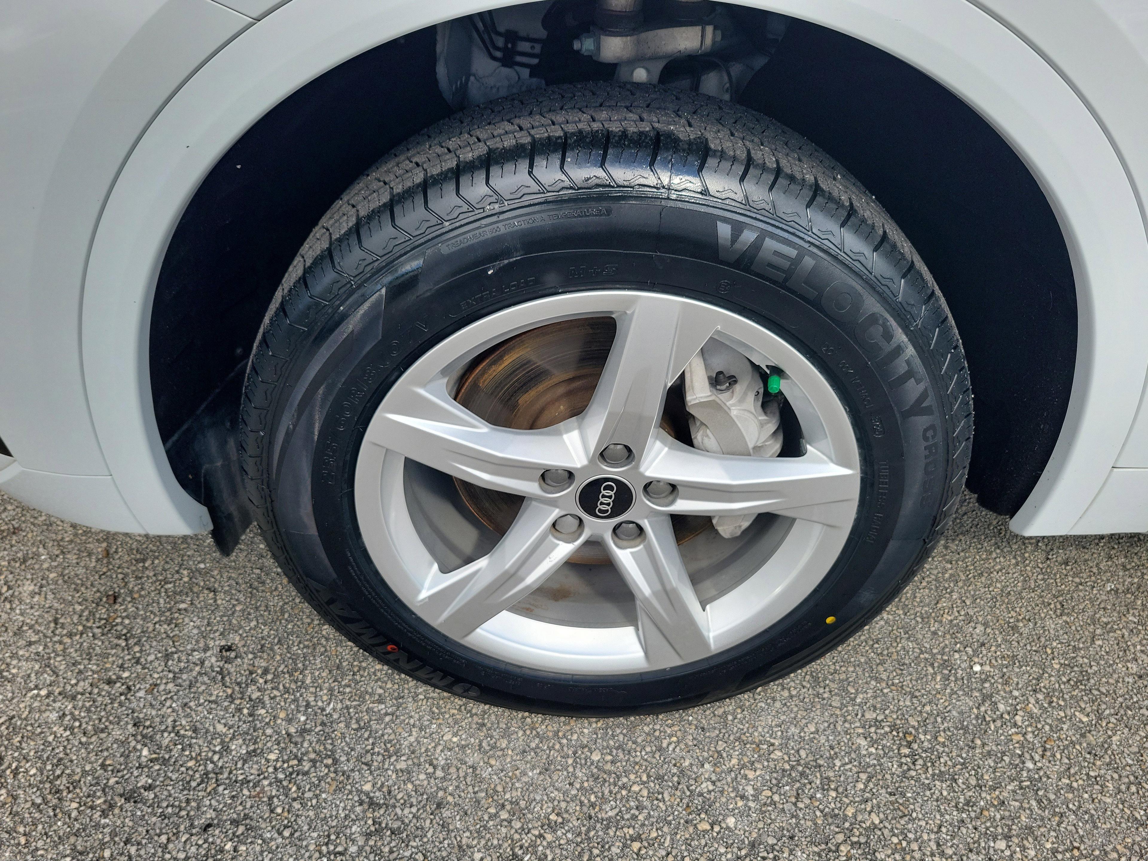 Audi Q5 40 Premium - Thumbnail 19