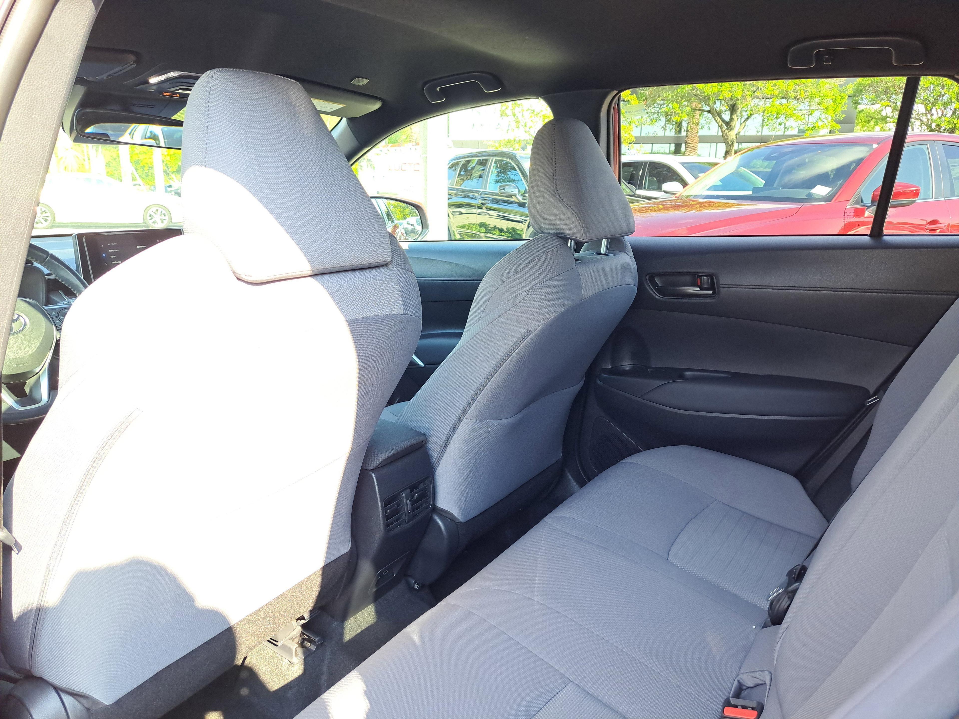 Toyota Corolla Cross Hybrid Se - Thumbnail 7