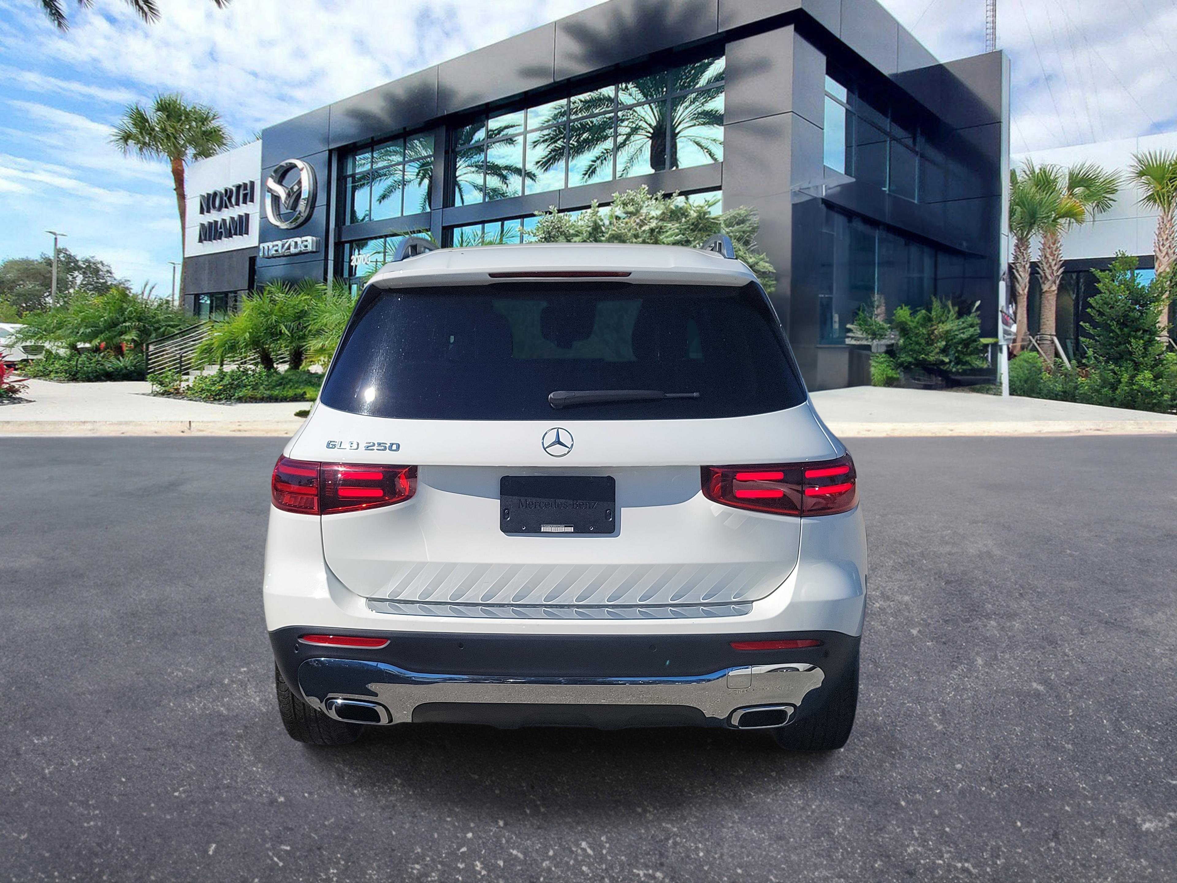 Mercedes-Benz Glb 250 - Thumbnail 5