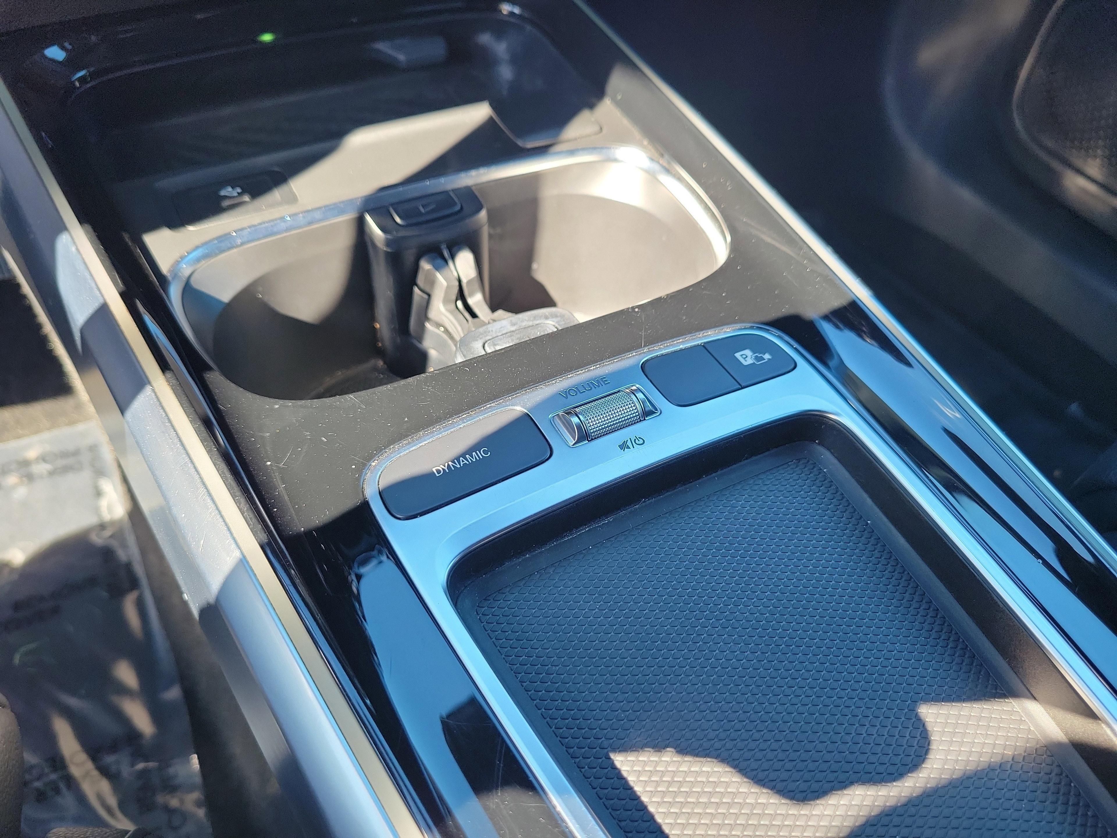 Mercedes-Benz Glb 250 - Thumbnail 17