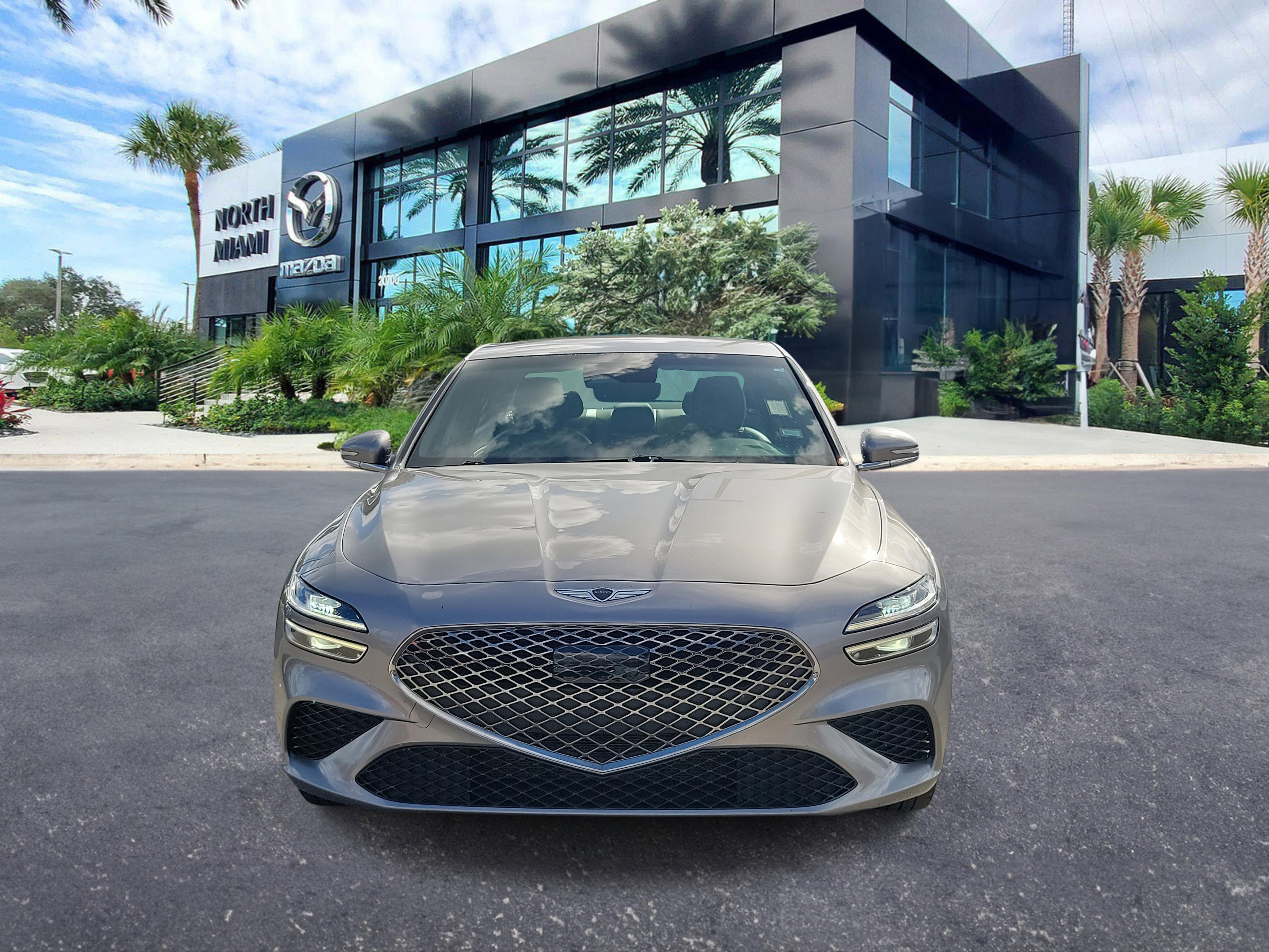 Genesis G70 2.5T - Thumbnail 3