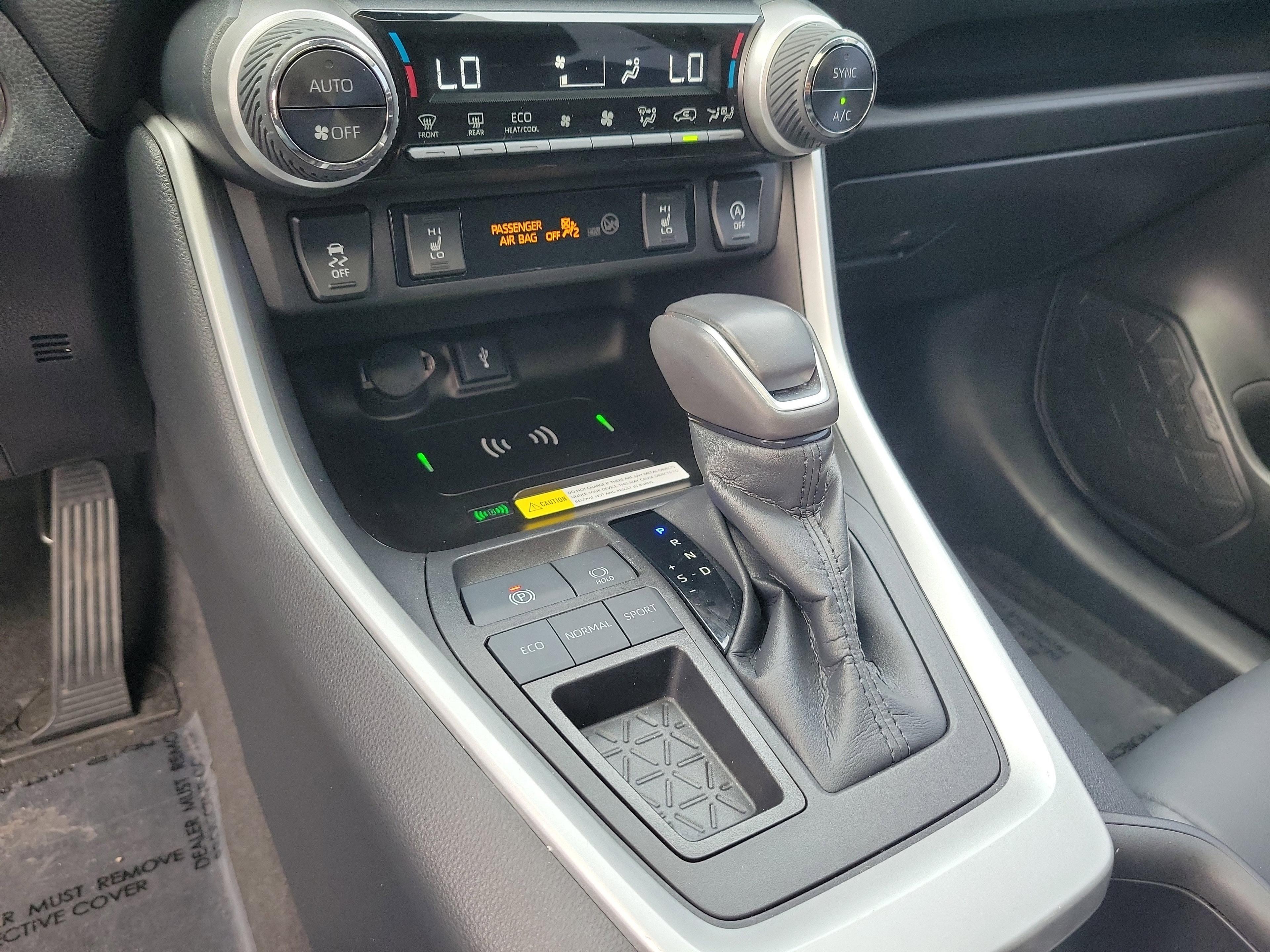 Toyota Rav4 Xle Premium - Thumbnail 18