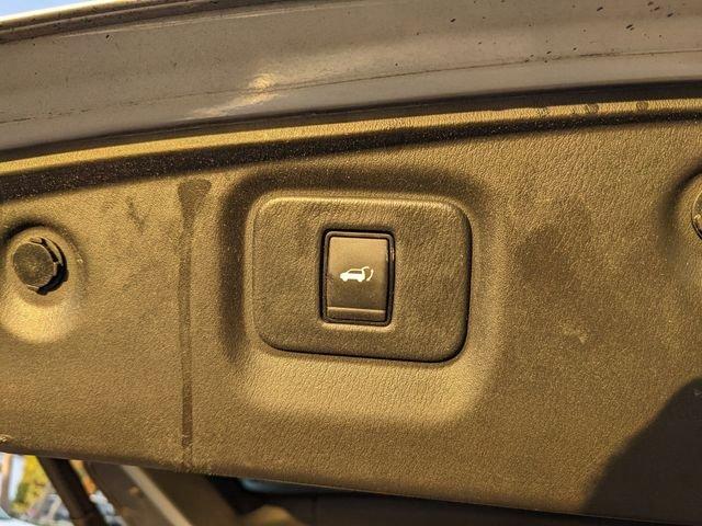 Nissan Pathfinder Sl - Thumbnail 10