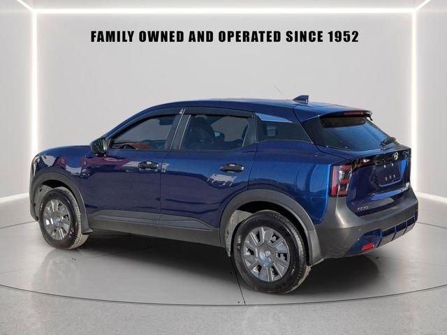 Nissan Kicks S - Thumbnail 4