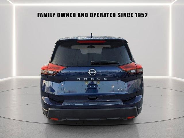 Nissan Rogue Sv - Thumbnail 5