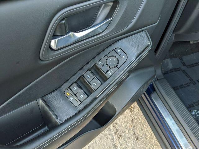 Nissan Rogue Sv - Thumbnail 18