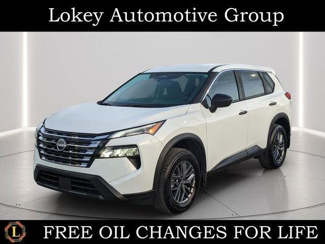 Nissan Rogue S - Thumbnail 2