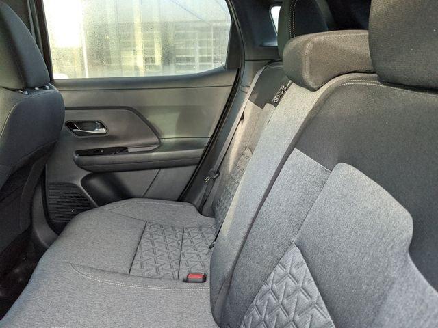 Nissan Kicks Sv - Thumbnail 14