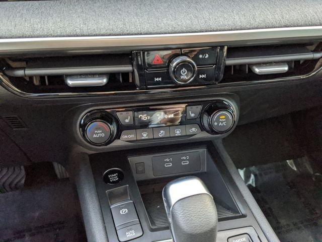 Nissan Kicks Sv - Thumbnail 20