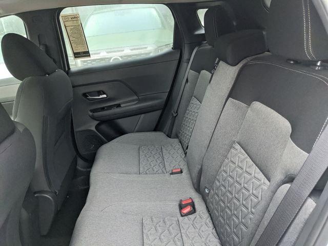 Nissan Kicks Sv - Thumbnail 14