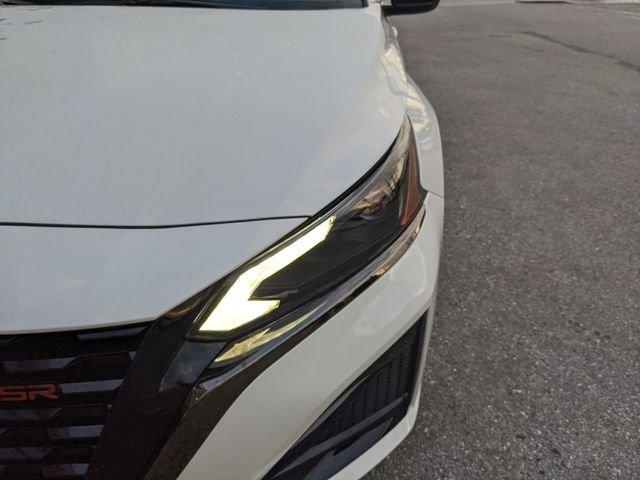 Nissan Altima 2.5 Sr - Thumbnail 8