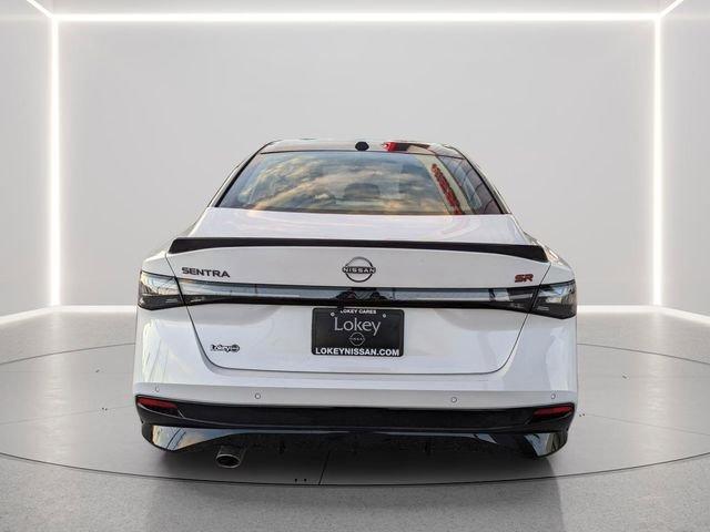 Nissan Sentra Sr - Thumbnail 6