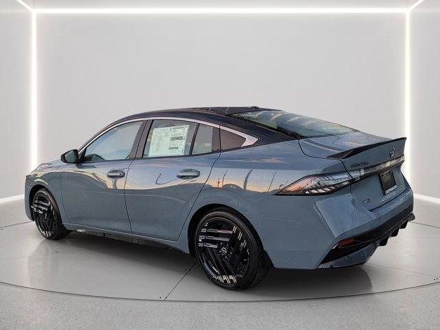 Nissan Sentra Sr - Thumbnail 4