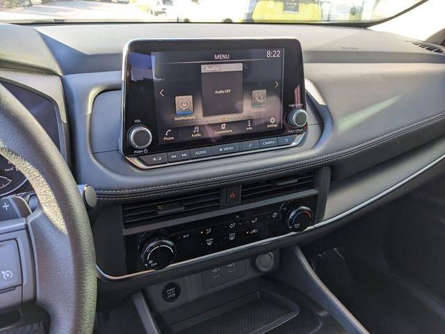 Nissan Rogue S - Thumbnail 17