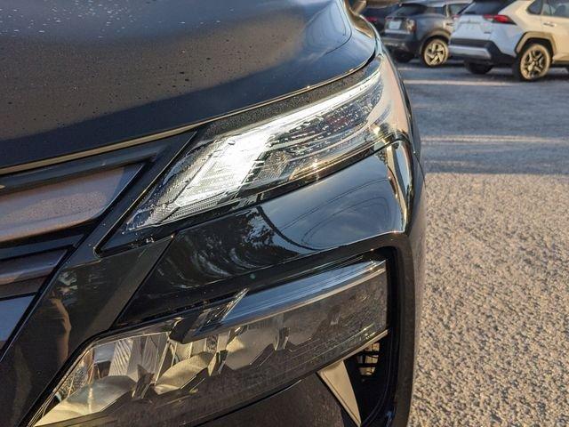 Nissan Rogue S - Thumbnail 8