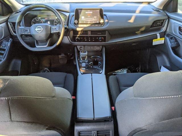 Nissan Rogue S - Thumbnail 9