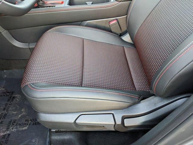 Nissan Kicks Sr - Thumbnail 15