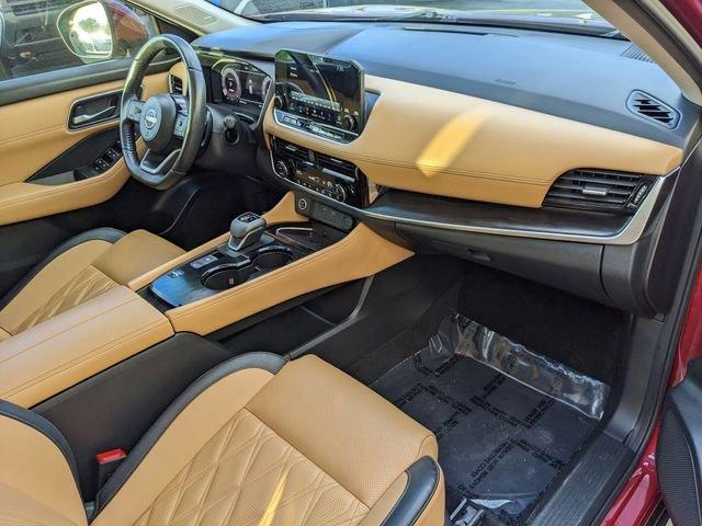 Nissan Rogue Platinum - Thumbnail 12