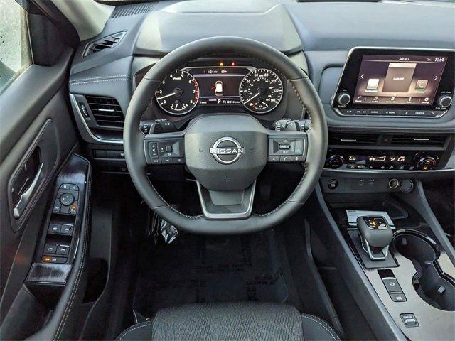 Nissan Rogue Sv - Thumbnail 10