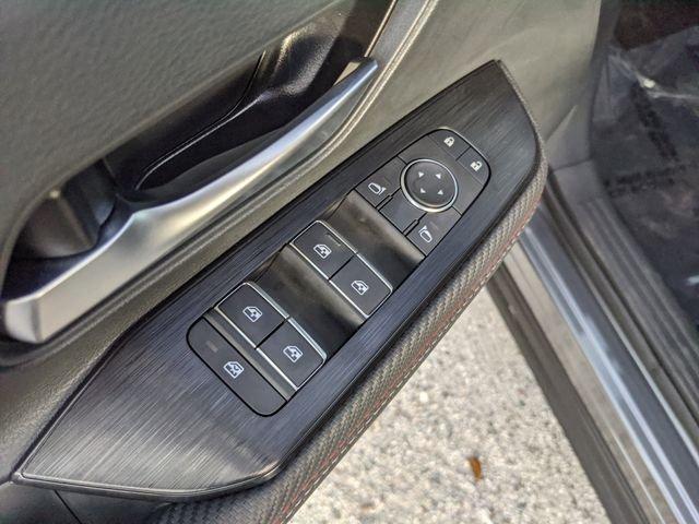 Nissan Kicks Sr - Thumbnail 18