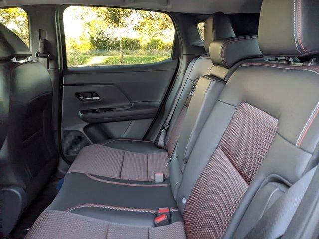 Nissan Kicks Sr - Thumbnail 10