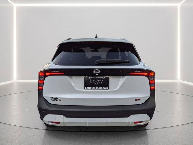 Nissan Kicks Sr - Thumbnail 5