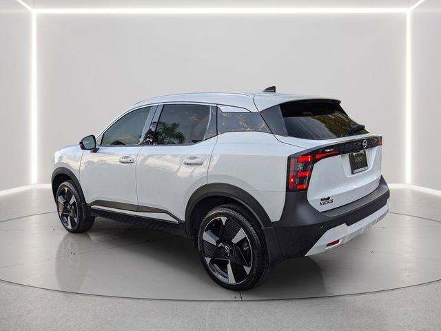 Nissan Kicks Sr - Thumbnail 4