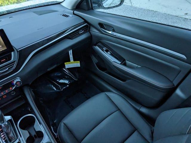 Nissan Altima Sr - Thumbnail 12