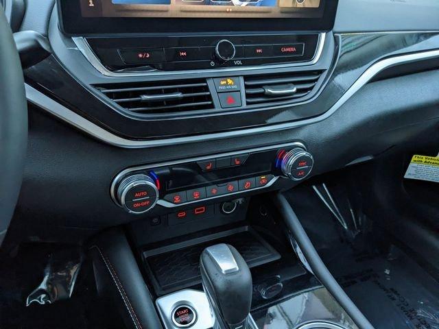 Nissan Altima Sr - Thumbnail 16