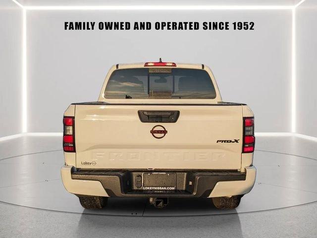 Nissan Frontier Pro-X - Thumbnail 7