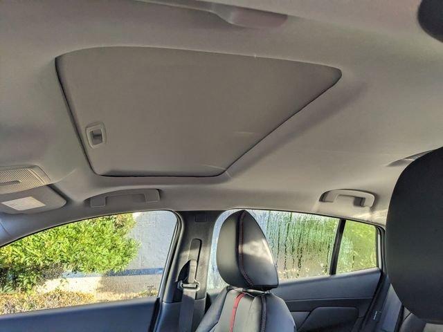 Nissan Sentra Sr - Thumbnail 16