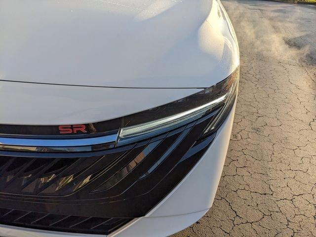 Nissan Sentra Sr - Thumbnail 8