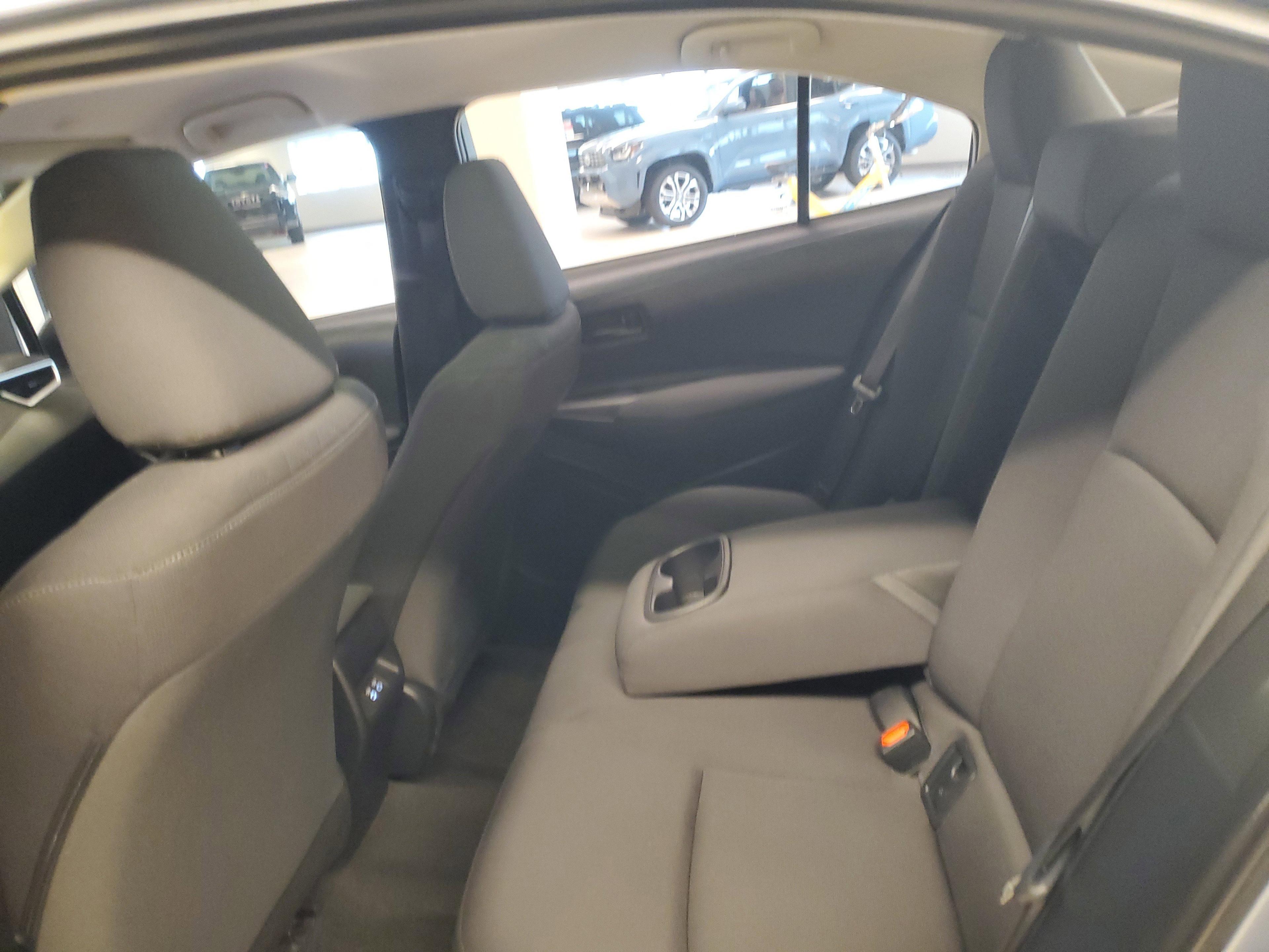 Toyota Corolla Le Fwd - Thumbnail 11