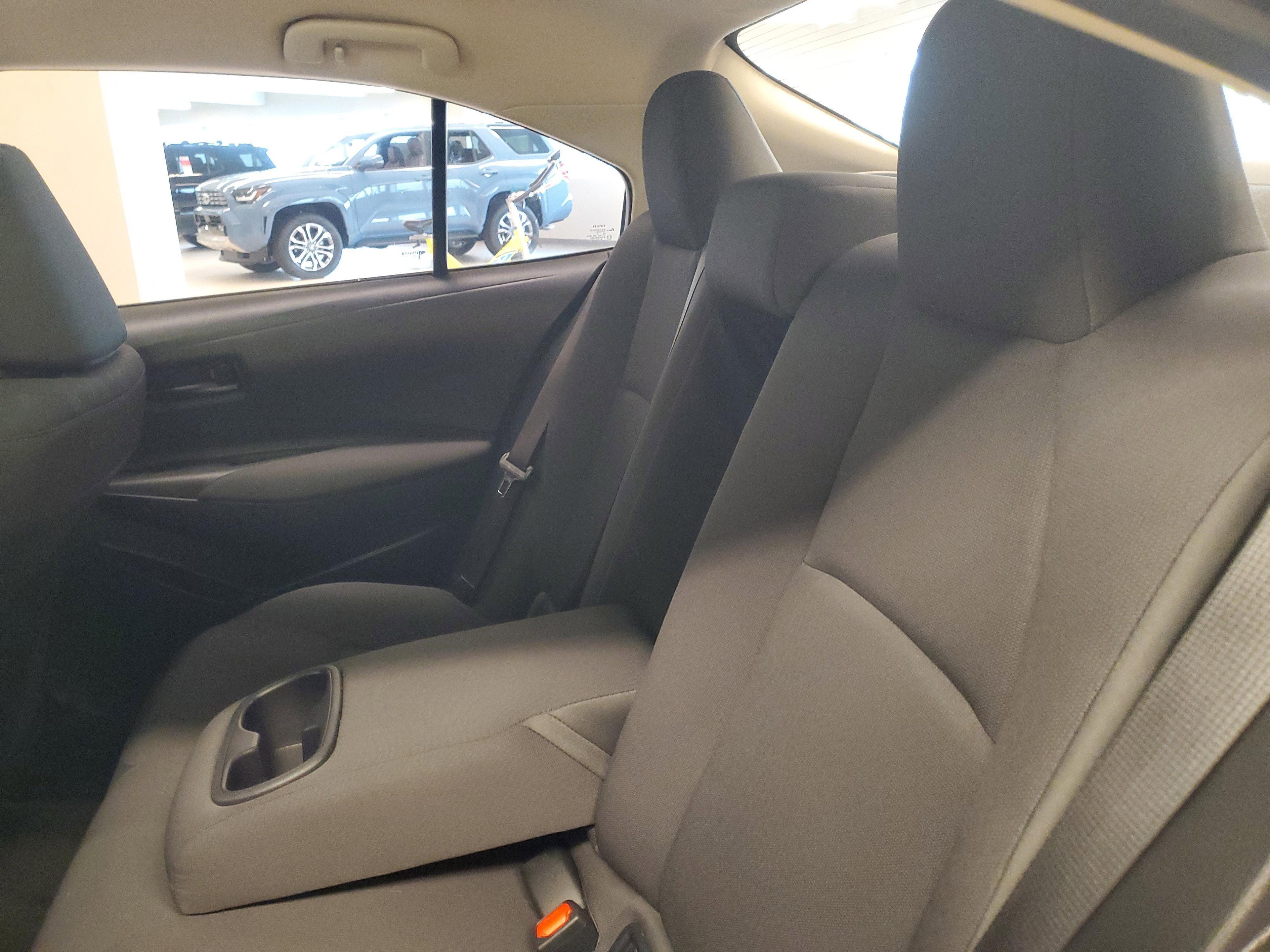 Toyota Corolla Le Fwd - Thumbnail 13