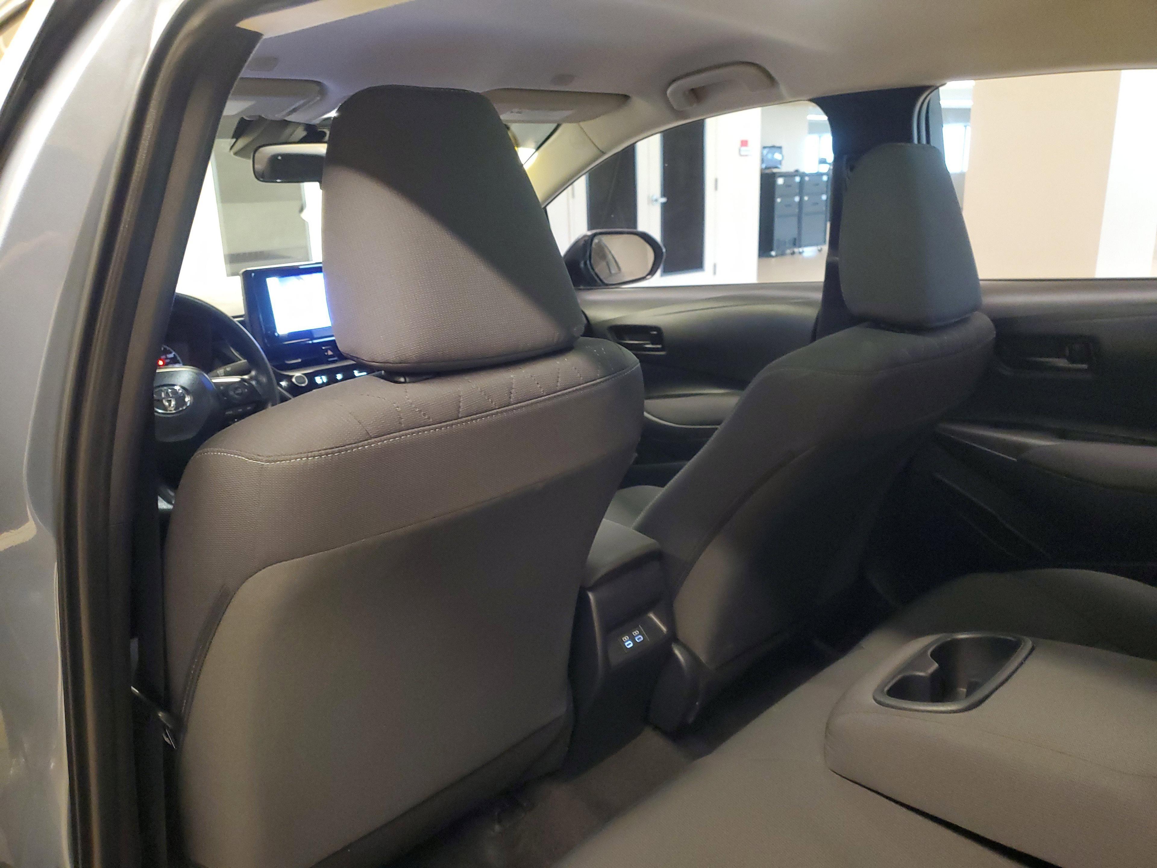 Toyota Corolla Le Fwd - Thumbnail 12