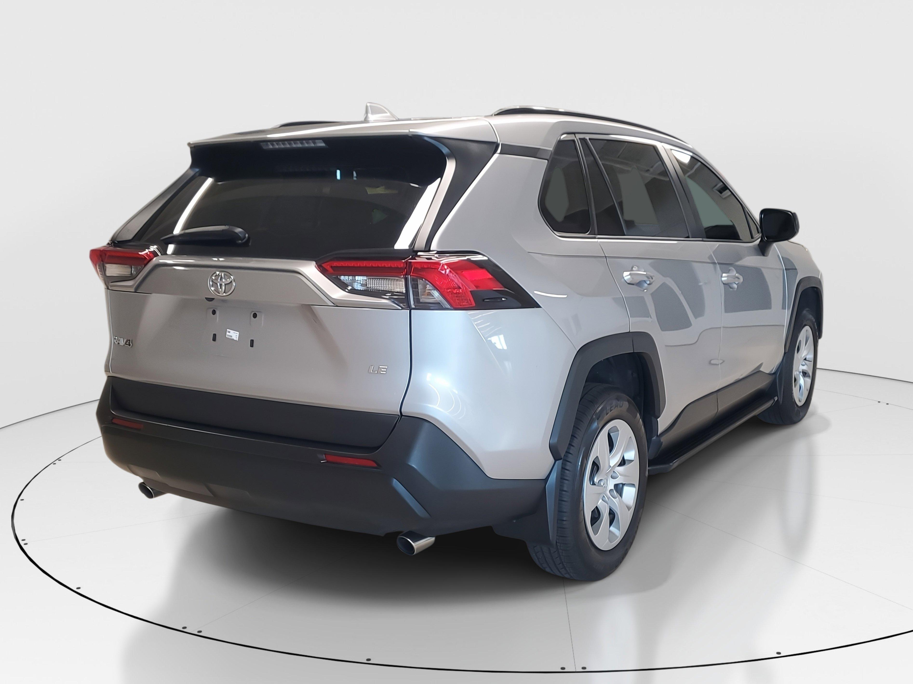 Toyota Rav4 Le Fwd - Thumbnail 8
