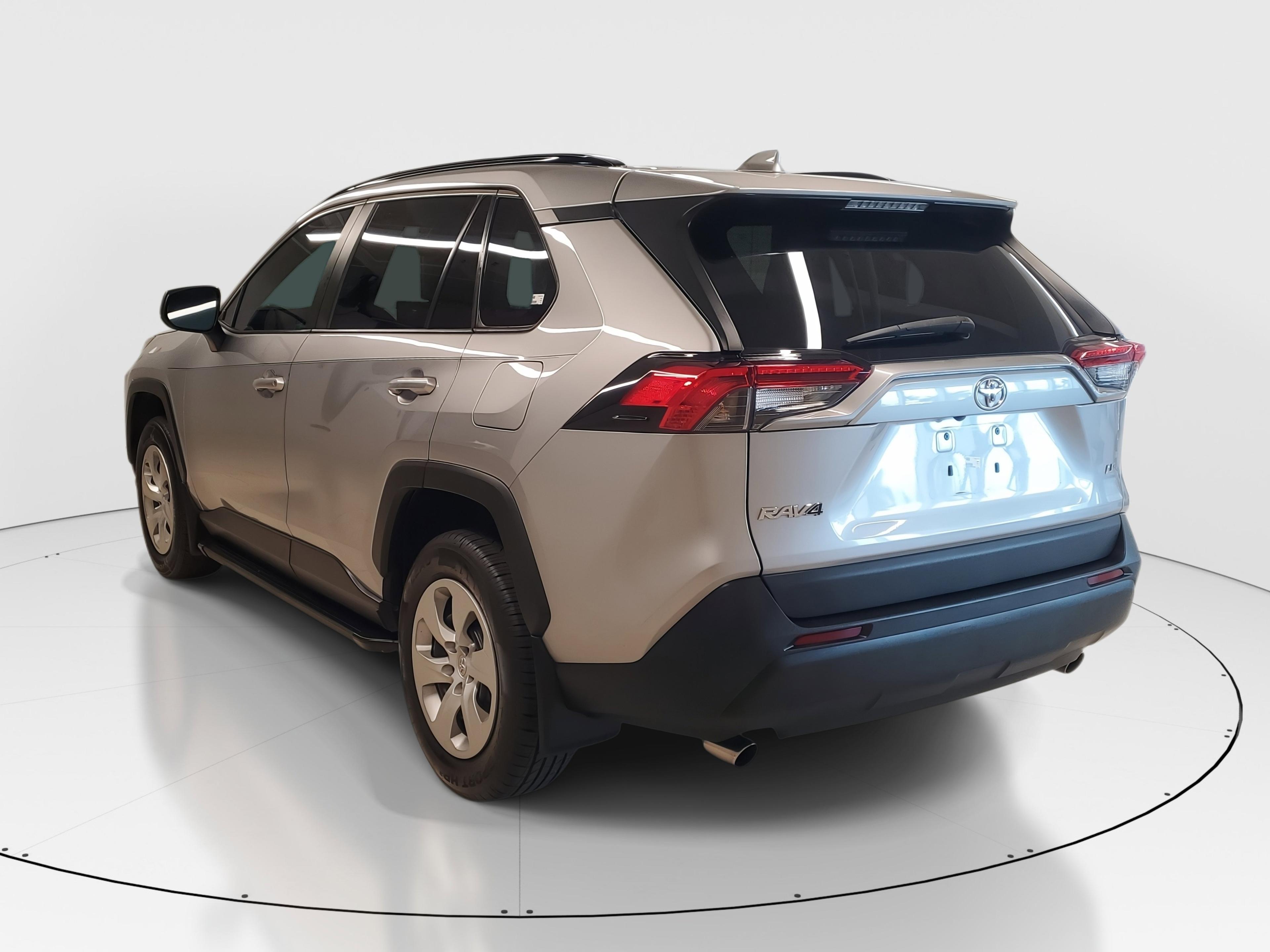 Toyota Rav4 Le Fwd - Thumbnail 6