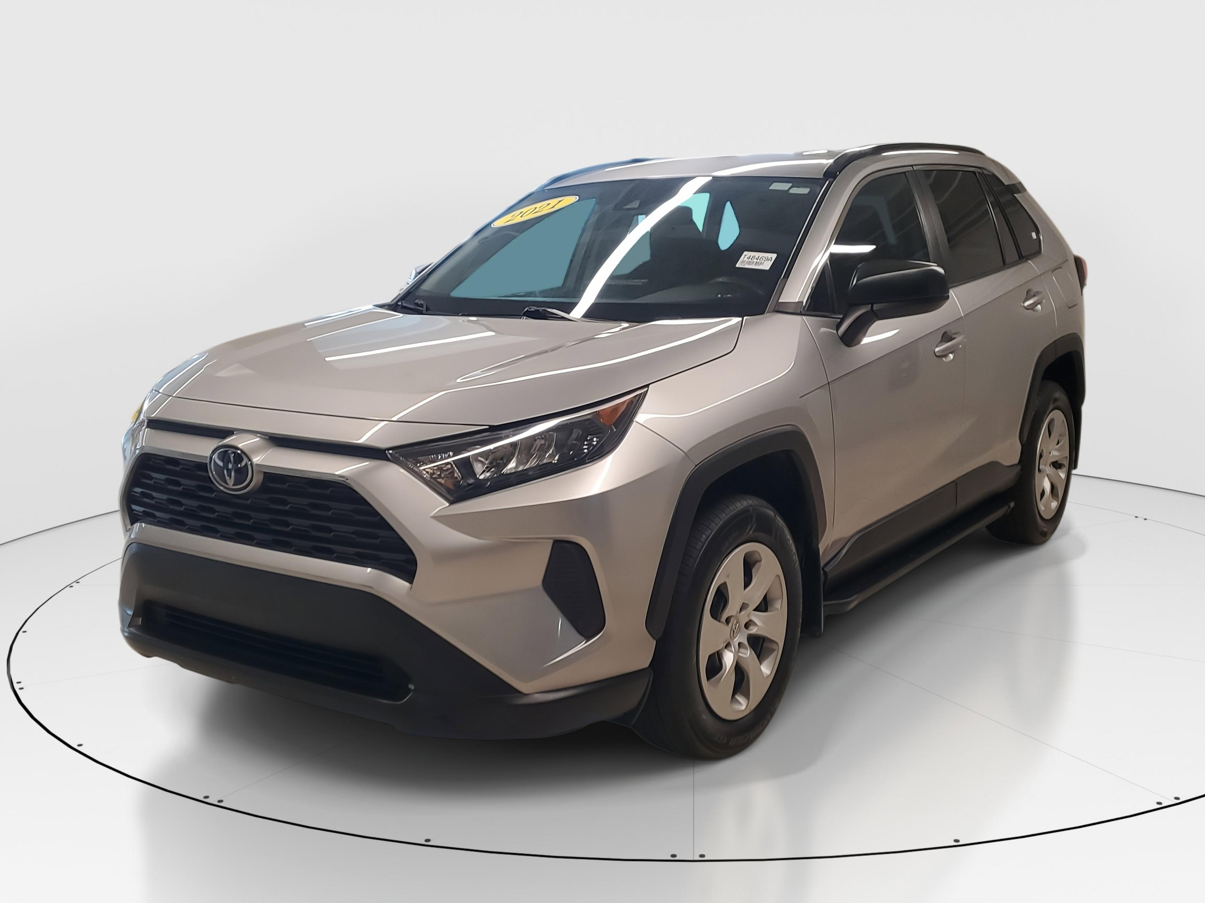 Toyota Rav4 Le Fwd - Thumbnail 4
