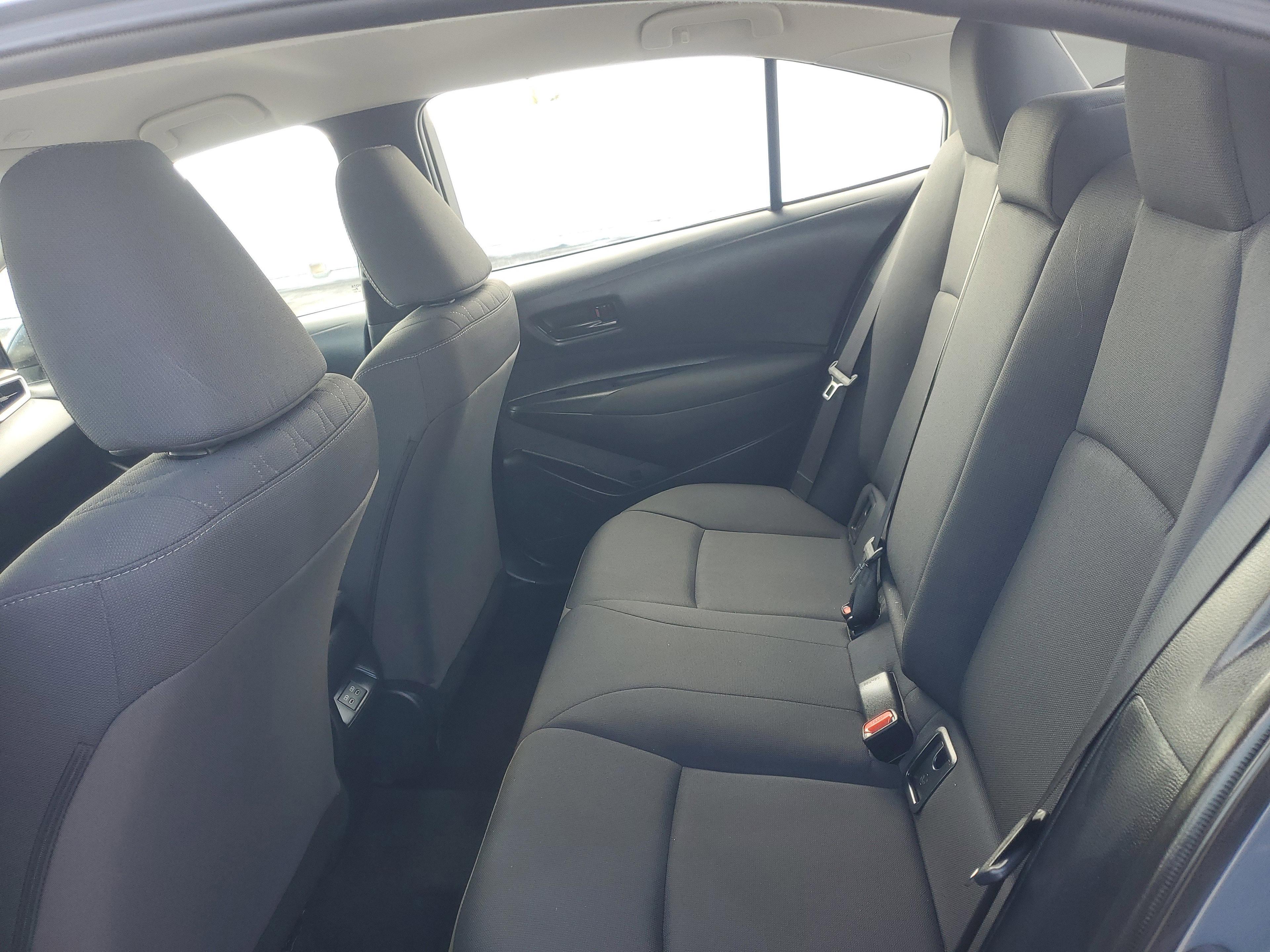 Toyota Corolla Le Fwd - Thumbnail 11