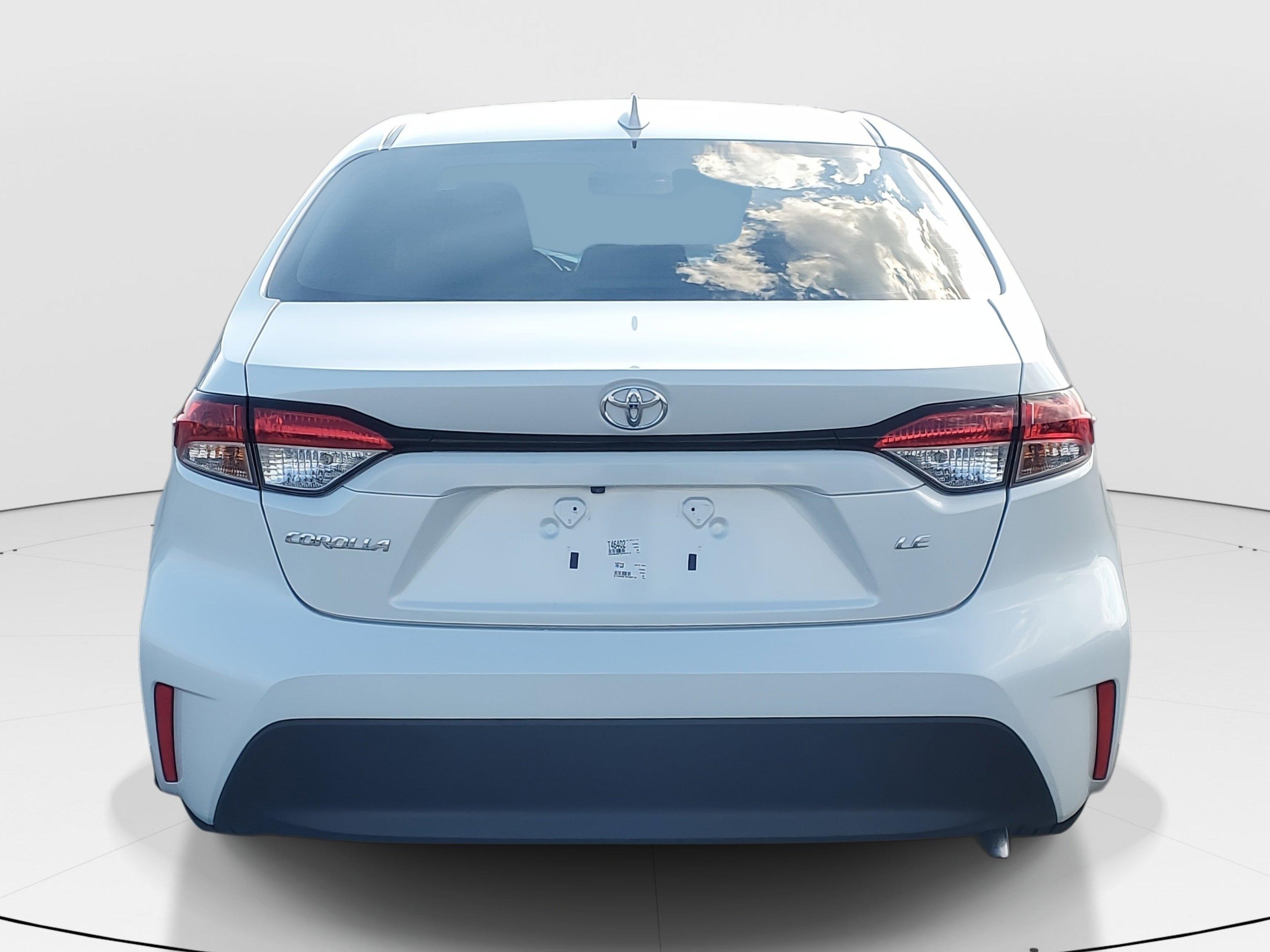 Toyota Corolla Le Fwd - Thumbnail 6