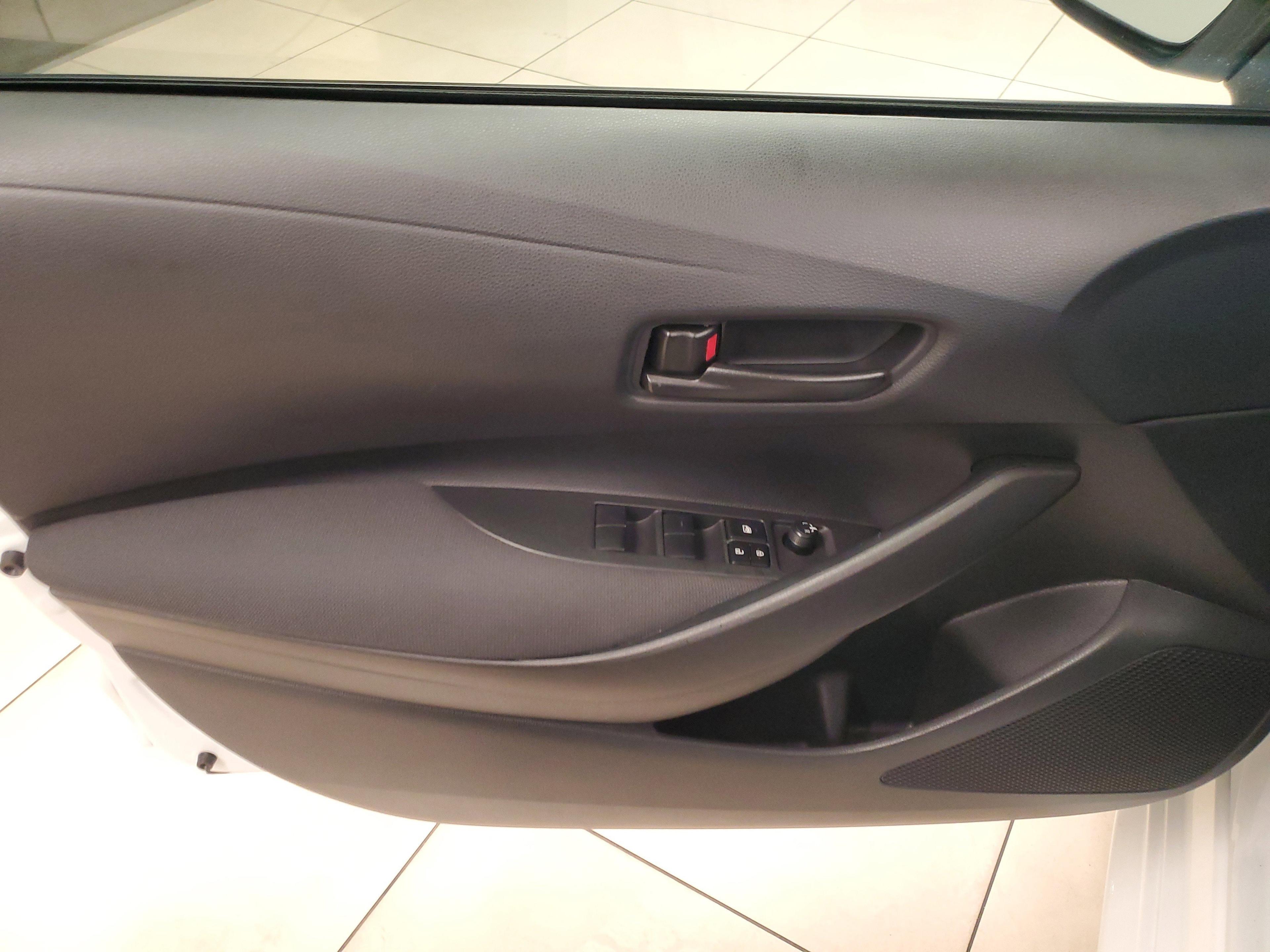 Toyota Corolla Le Fwd - Thumbnail 18